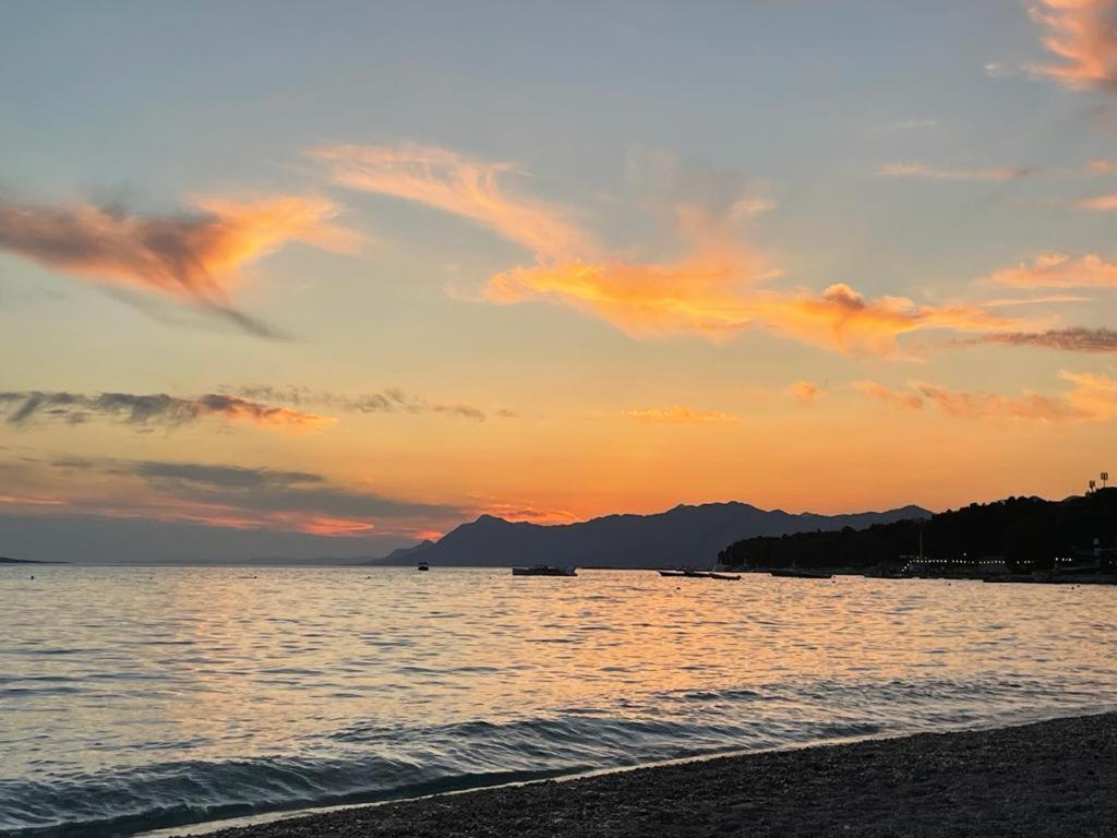 Makarska Sea View Rooms Esterno foto
