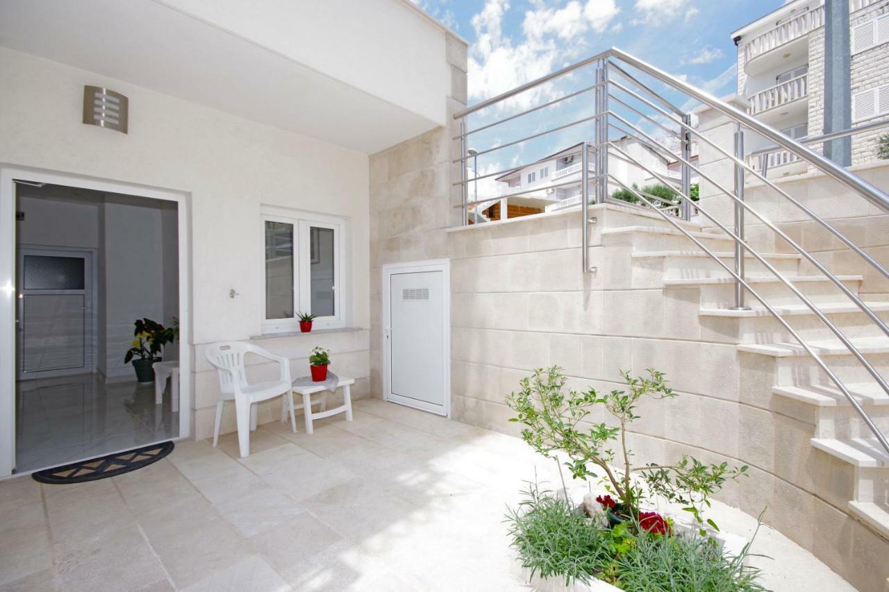Makarska Sea View Rooms Esterno foto