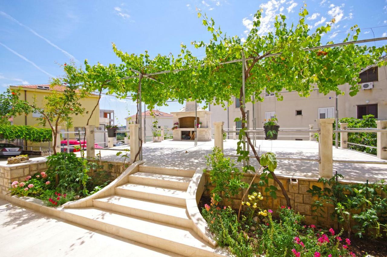 Makarska Sea View Rooms Esterno foto